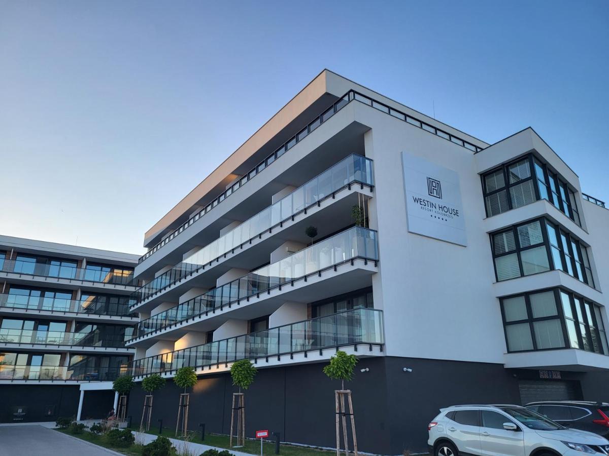 Westin House Apartament 131 코워브제크 외부 사진